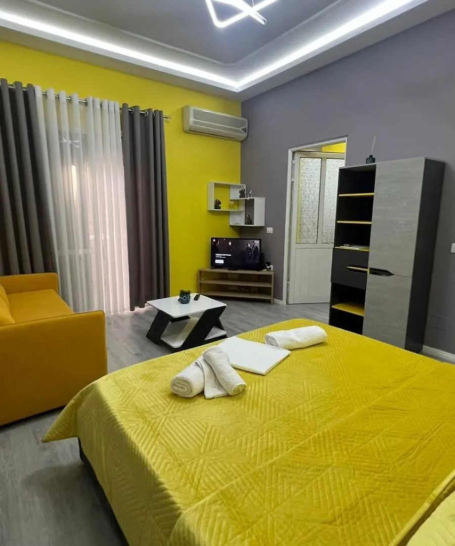Algen Room'S Berat