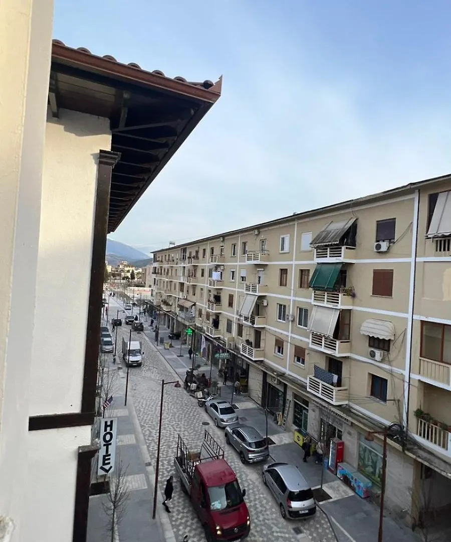 Aparthotel Algen Room'S Berat